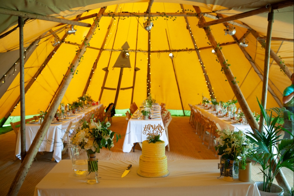 Image 1 from Event in a Tent Ltd