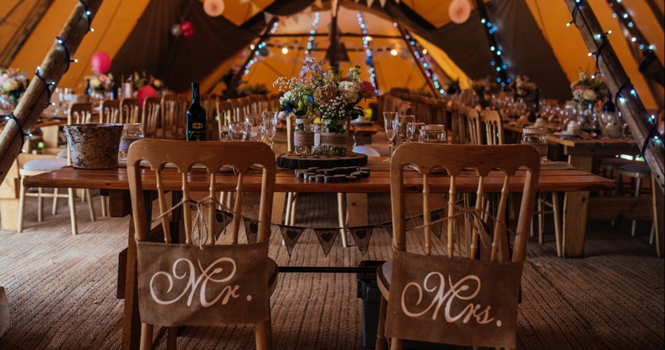 Image 3: Event in a Tent Ltd