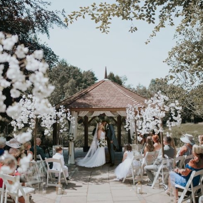Say your vows at Moddershall Oaks in Staffordshire