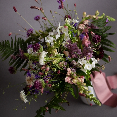 Flower ideas for autumn weddings
