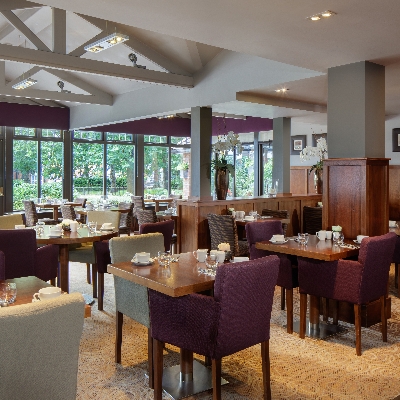 DoubleTree by Hilton Stratford-upon- Avon is located conveniently within the town centre
