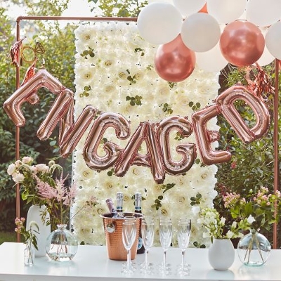 From casual to formal, here’s how to plan your picture-perfect engagement party