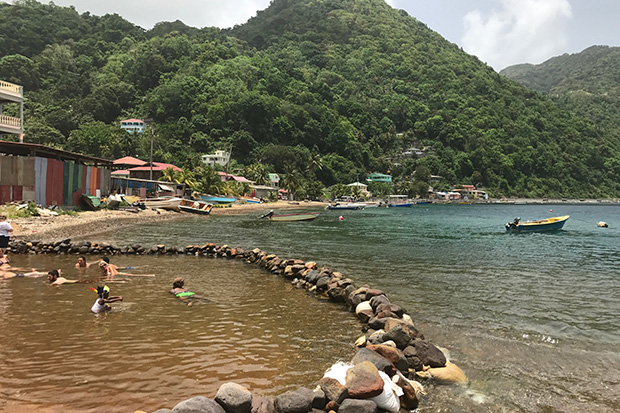 Discover Dominica: Image 3