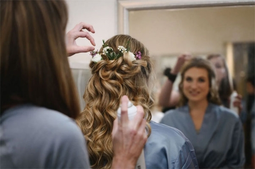 Image 1 from Hair Comes the Bride